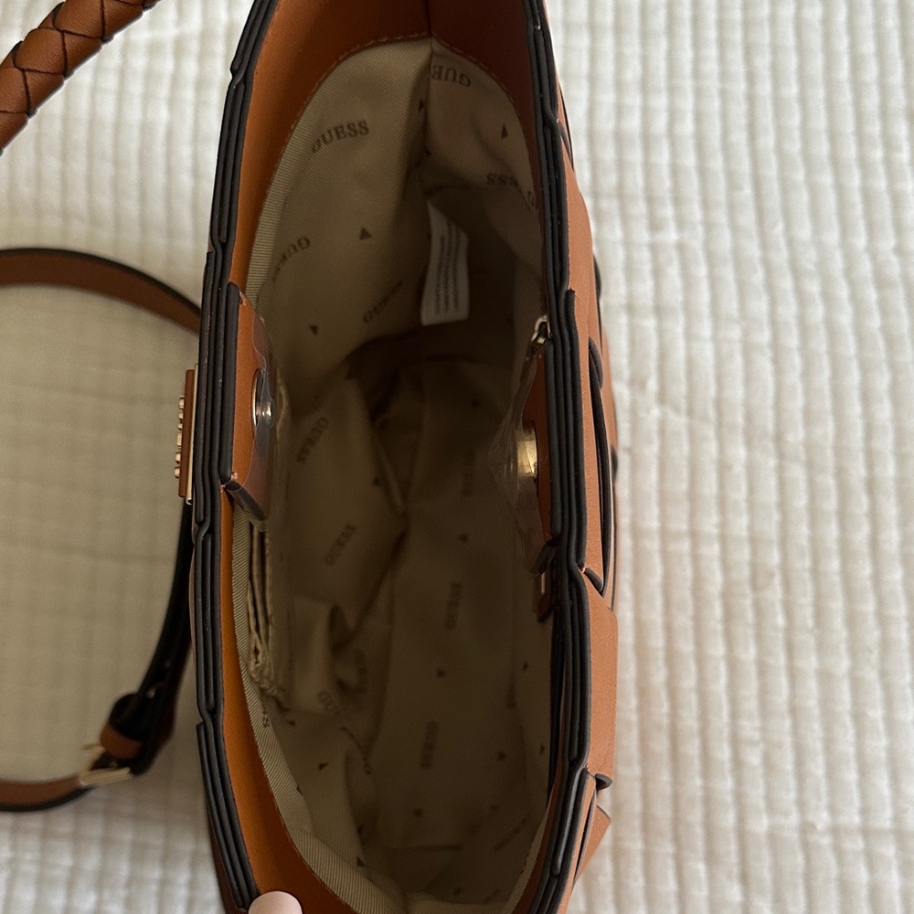 Guess Woven Shoulder Bucket Bag in Tan - Picture 4 of 8